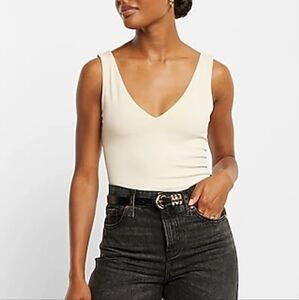 A&F contour soft collection vneck bodysuit